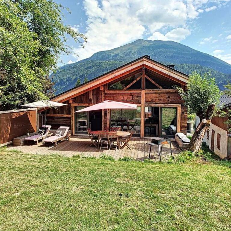 A 2 min du télécabine Chalet de charme 4 étoiles - Chalet 3 Chambres - 18