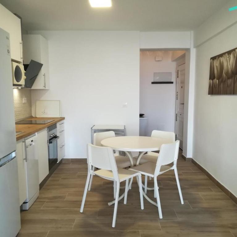 LA TERRAZA DE MAR - Three-Bedroom Apartment - 18