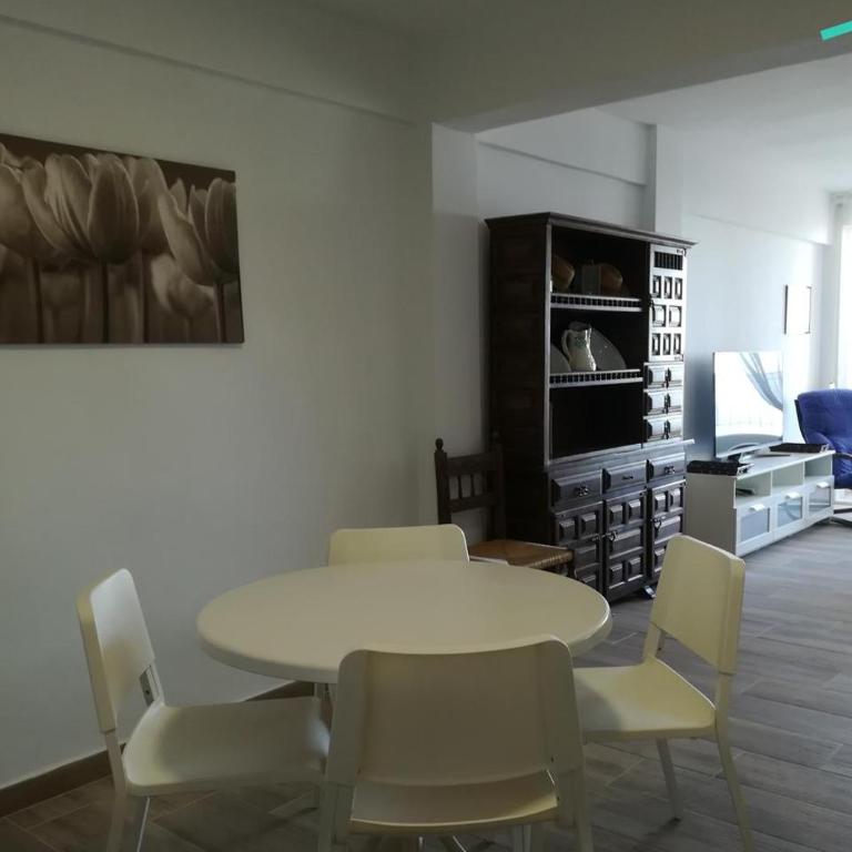 LA TERRAZA DE MAR - Three-Bedroom Apartment - 16