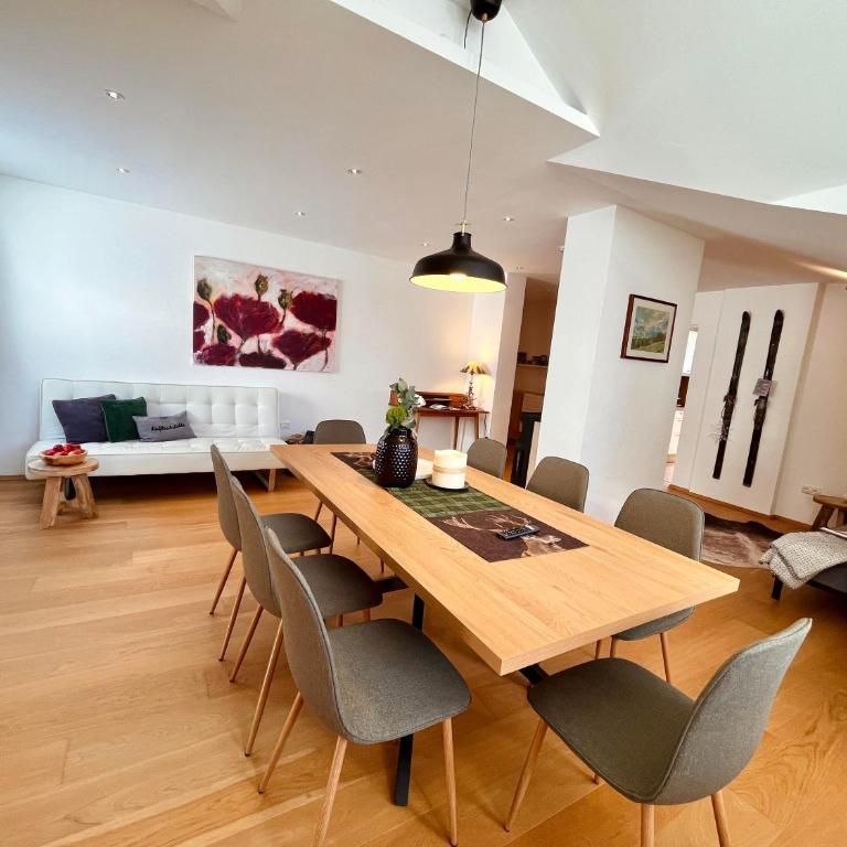Landhaus Alpenzeit - Apartment mit 3 Schlafzimmern und Dusche - 10