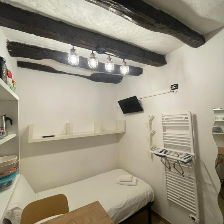 HouSmart Torleone 13 - One-Bedroom Apartment - 5