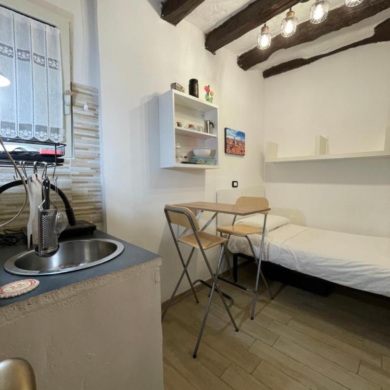 HouSmart Torleone 13 - One-Bedroom Apartment - 7
