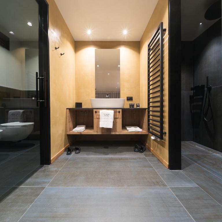 DOLOMITI EXCLUSIVE YOUR MOUNTAIN SUITE - Suite mit Bergblick - 2