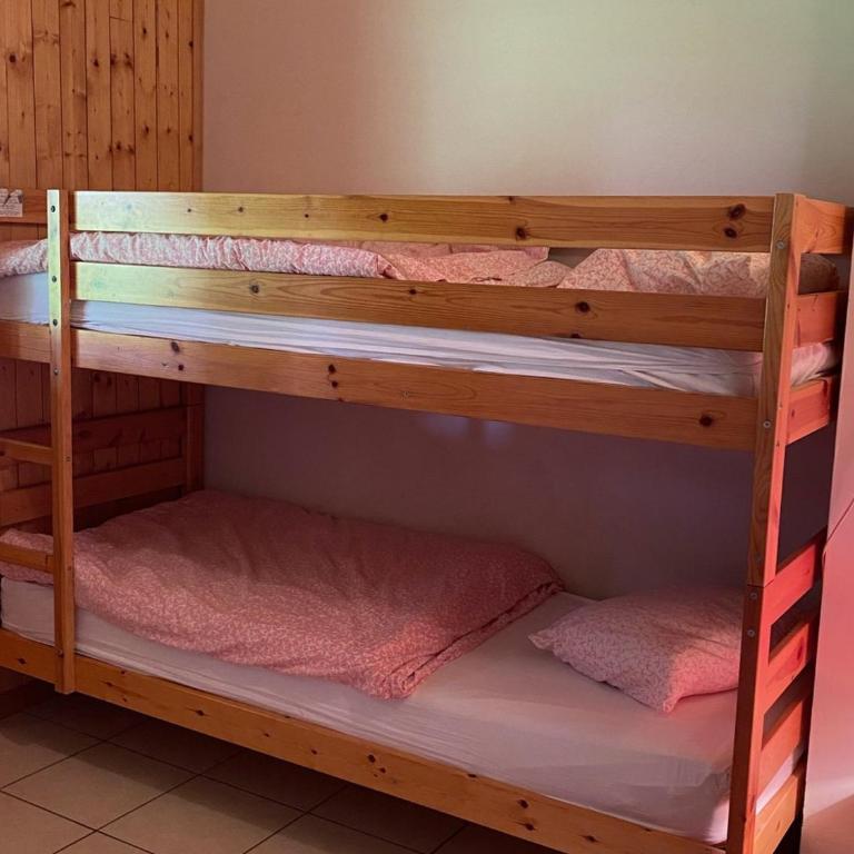 Appartement spacieux avec mezzanine près du centre de Châtel - FR-1-693-58 - Appartement - 12