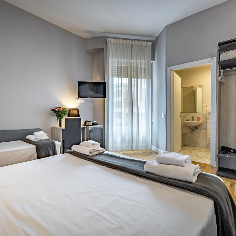Residenza24 - Triple Room with Private Bathroom - 7
