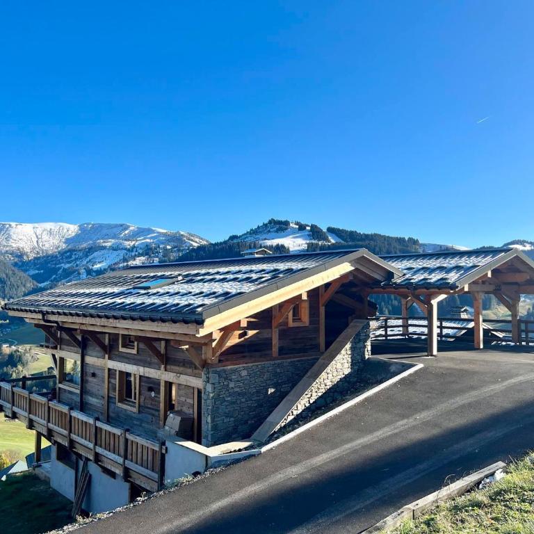 Chalet moderne avec jacuzzi et accès skis aux pieds - FR-1-505-199 - Chalet - 7