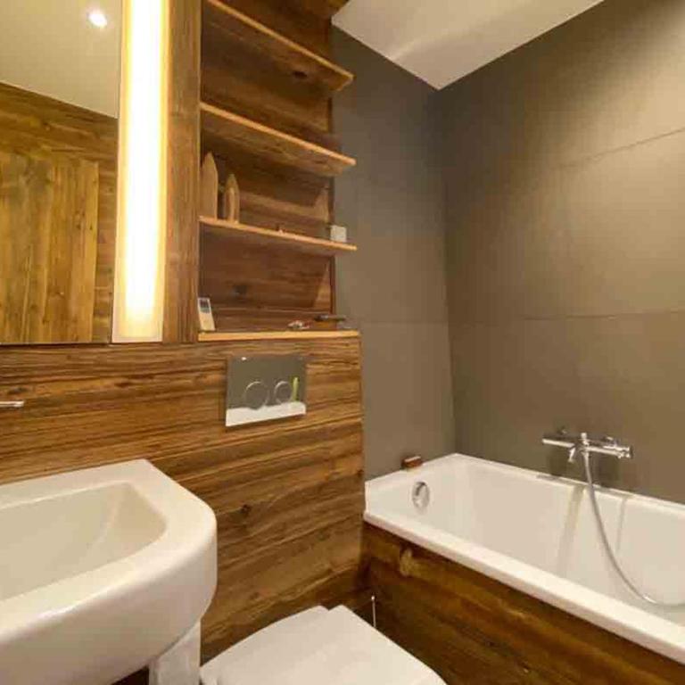 B L A C K B I R D V E R B I E R Trés rare et exclusif penthouse de 160 m2 - Appartement - 19