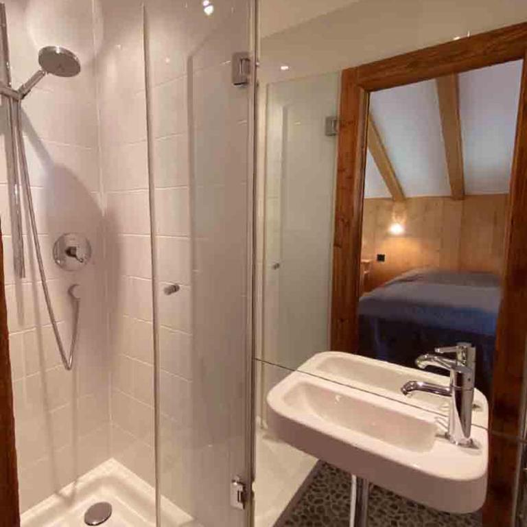 B L A C K B I R D V E R B I E R Trés rare et exclusif penthouse de 160 m2 - Appartement - 23