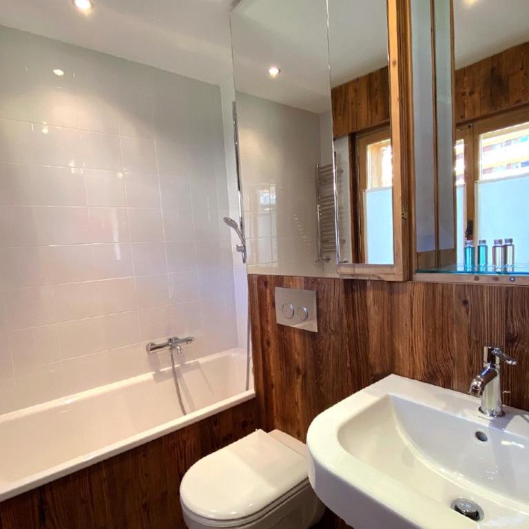 B L A C K B I R D V E R B I E R Trés rare et exclusif penthouse de 160 m2 - Appartement - 28