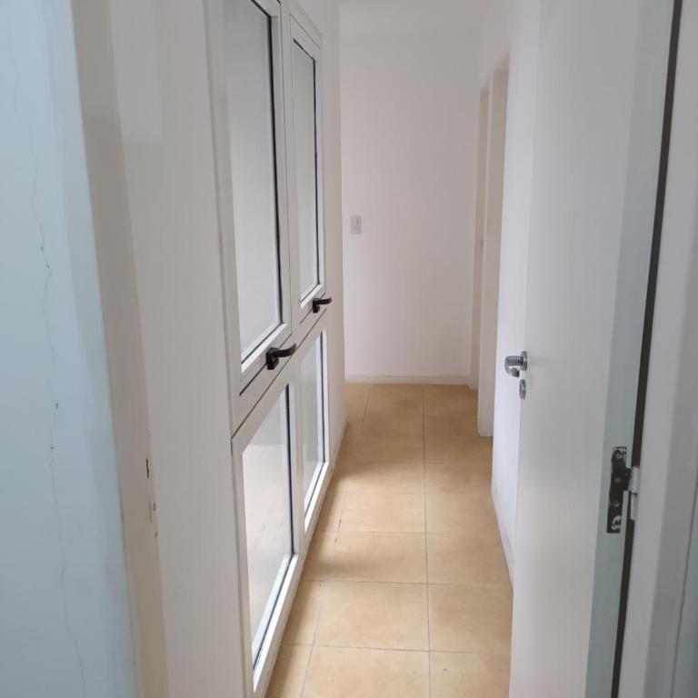 Dto Costanera Antigua Cerveceria 3 dorm 2 cocheras 4 cuadras del centro - Three-Bedroom Apartment - 11