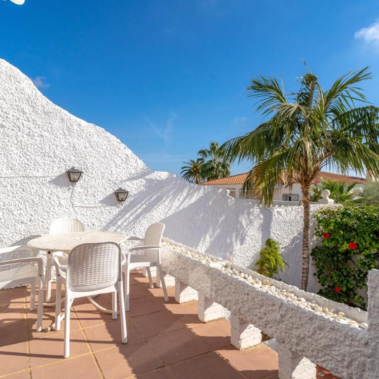 Via Romana 87 Villas Casasol - Casa - 1