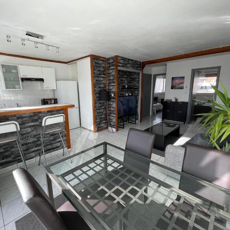 Appartement Port Marianne Montpellier - Apartamento de 2 dormitorios - 67