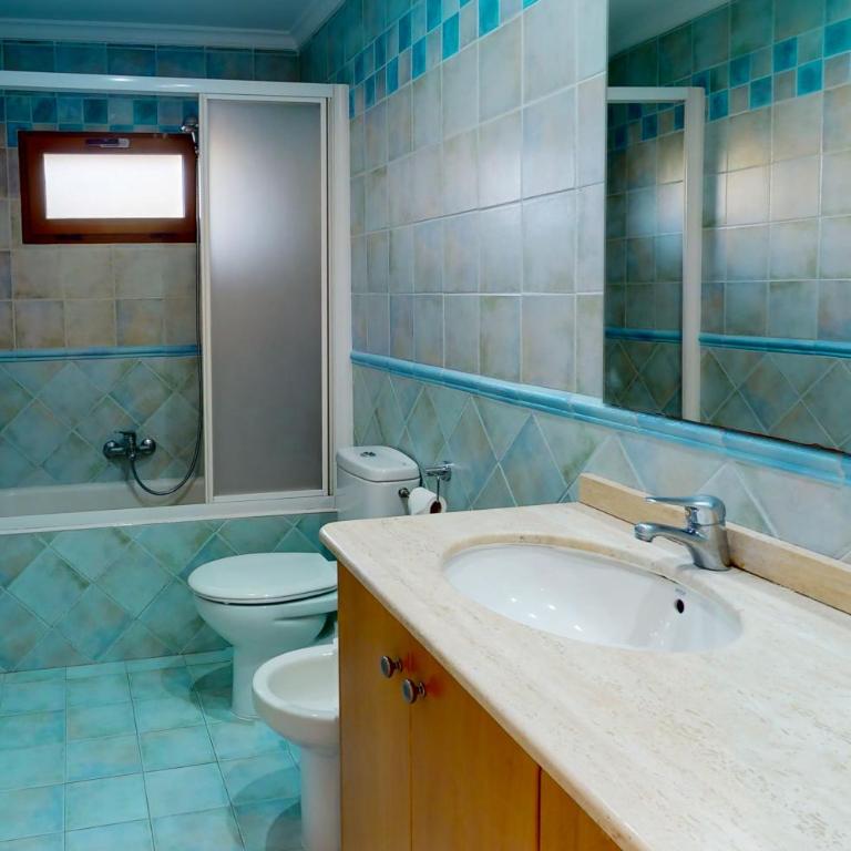 Apartamento Playa Grande Dénia en primera línea de playa con piscina y gran terraza by Family Homes - Apartamento de 2 dormitorios - 8