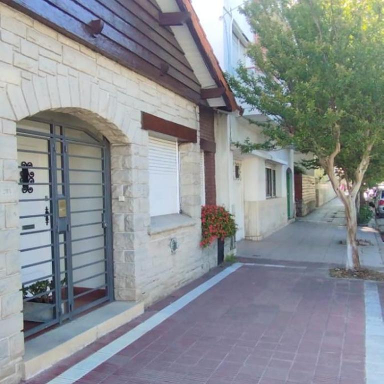 Cómoda Casita reciclada con patio/parrilla - Apartamento de 2 dormitorios - 2
