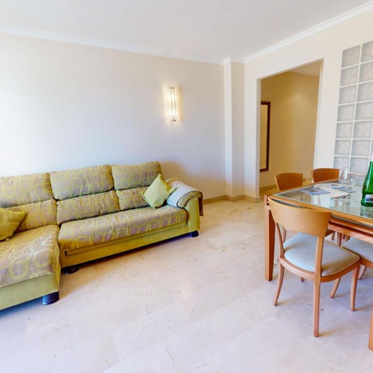 Apartamento Playa Grande Dénia en primera línea de playa con piscina y gran terraza by Family Homes - Apartamento de 2 dormitorios - 18