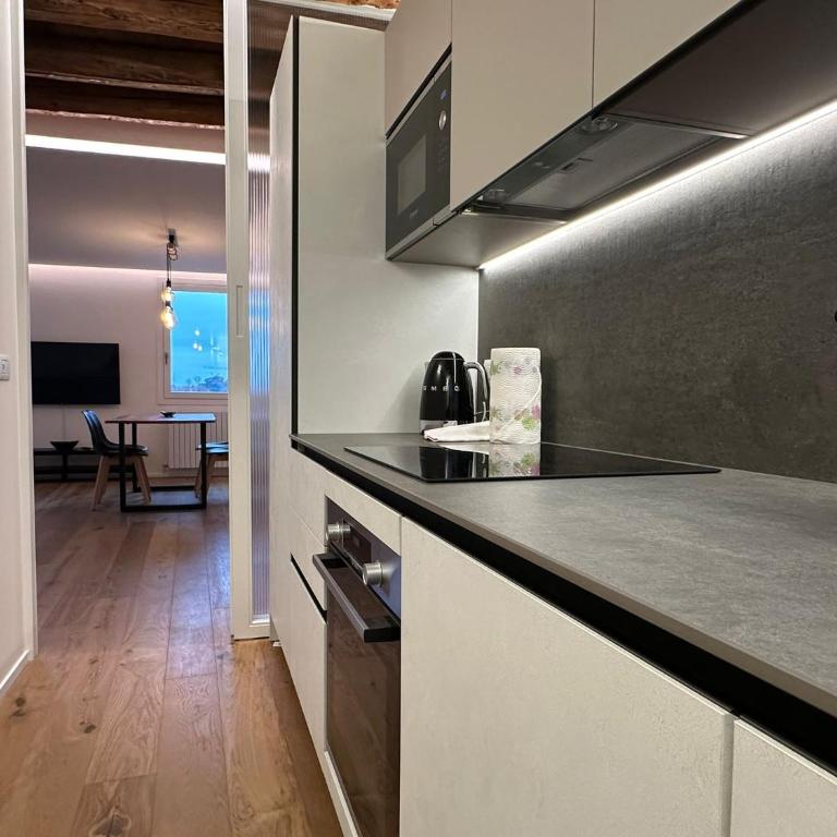Wonderful Prato della Valle Free Parking - Appartamento con 2 Camere da Letto - 22