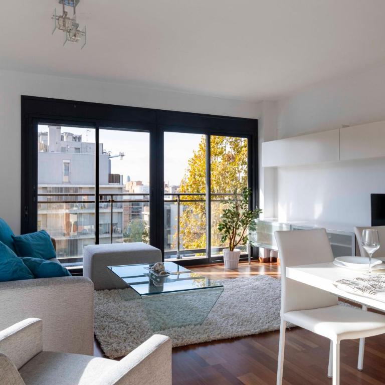 Apartment close to Diagonal Beach - Three-Bedroom Apartment - 4