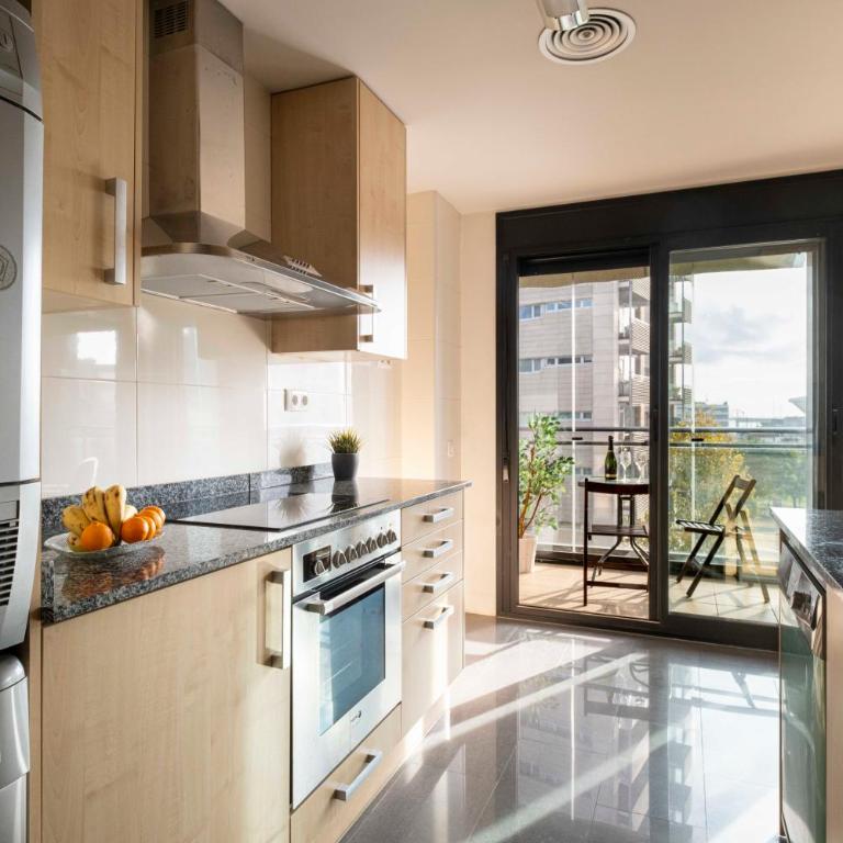 Apartment close to Diagonal Beach - Three-Bedroom Apartment - 33