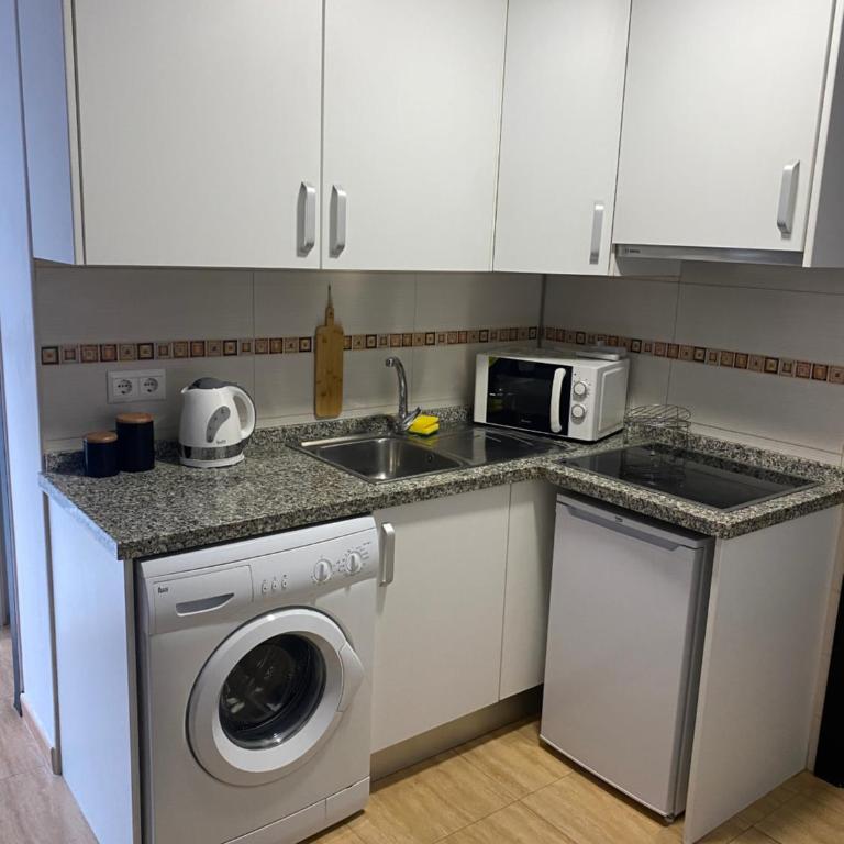 Apartamento La Mancha Playa de Gandia - Apartamento de 1 dormitorio - 2