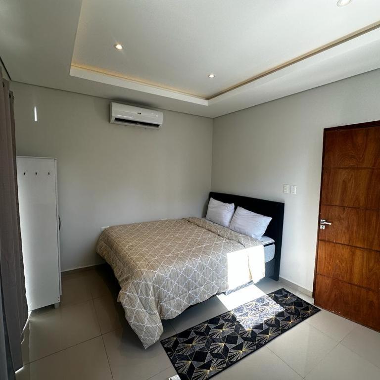 Puerta del Lago - Four-Bedroom House - 13