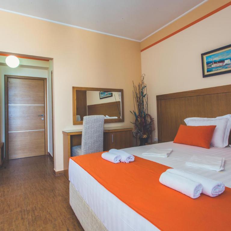 Apartments Deus - Studio with Sea View - 4