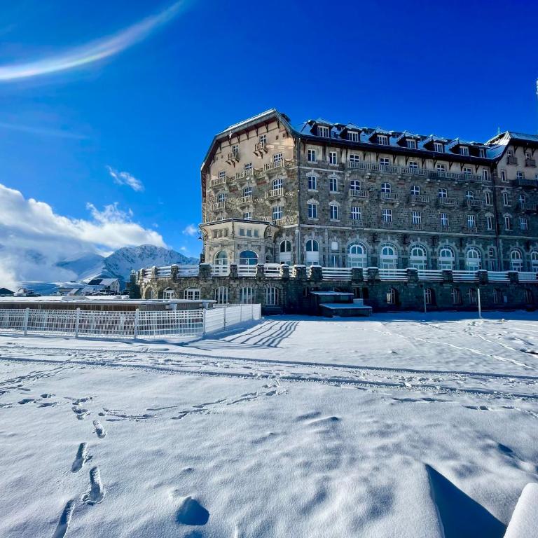 DUPLEX DU PAILHET, T3 neuf, vue montagne, parking, navette, 500m gare et 2 vélos à disposition gratuitement - Apartment mit 2 Schlafzimmern - 23