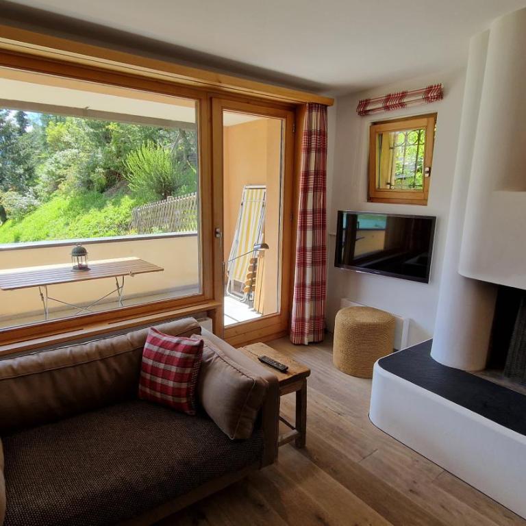 Aparthotel Chesa Bellaval - Apartment mit Seeblick - 3