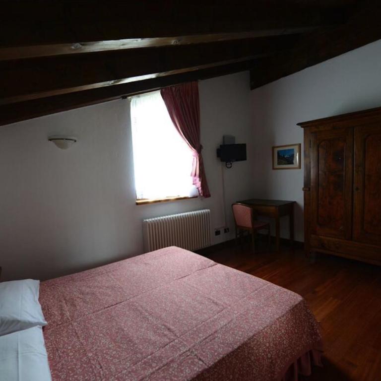 Hotel Baita Cretaz - Double or Twin Room with Private External Bathroom - 1