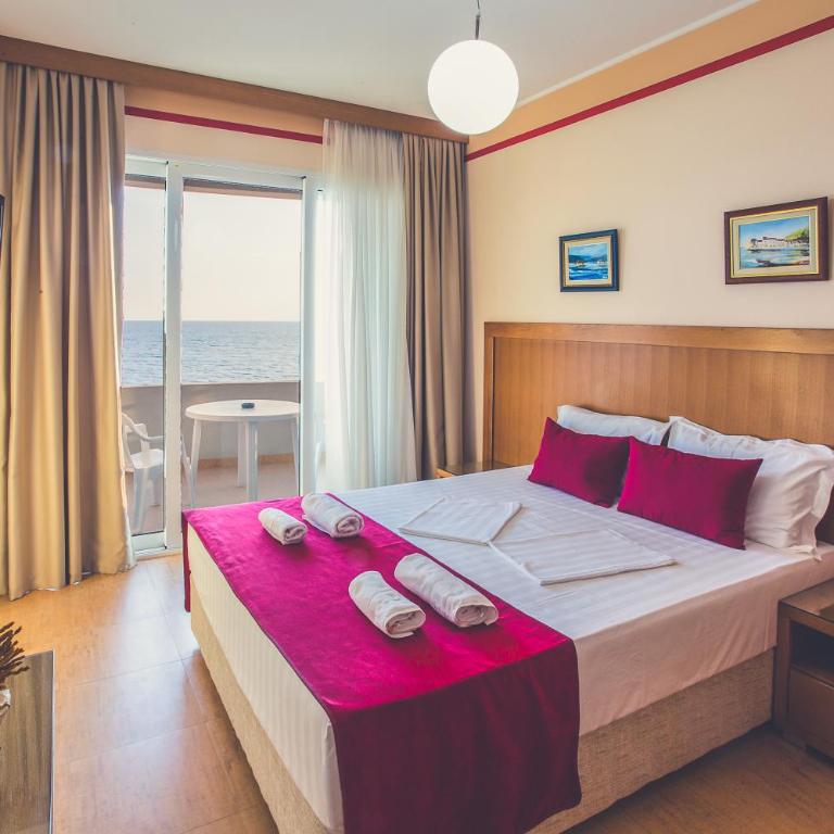 Apartments Deus - Double Room with Sea View - 8