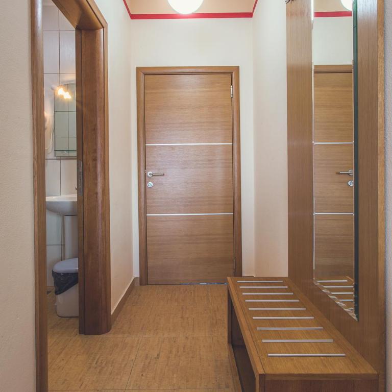 Apartments Deus - Double Room with Sea View - 5