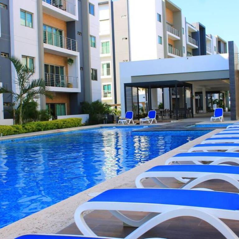 VITA - Excelente ubicación y espectacular alberca. - Three-Bedroom Apartment - 1