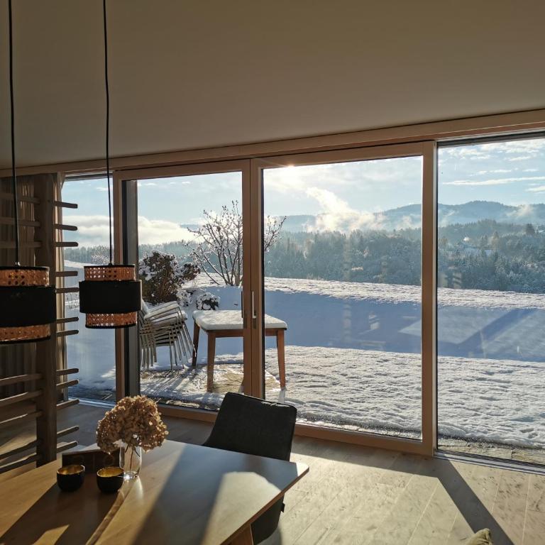 Stilvolles Ferienhaus Südsteiermark ruhige Lage top Aussicht & E-Ladestation - Haus mit 3 Schlafzimmern - 47