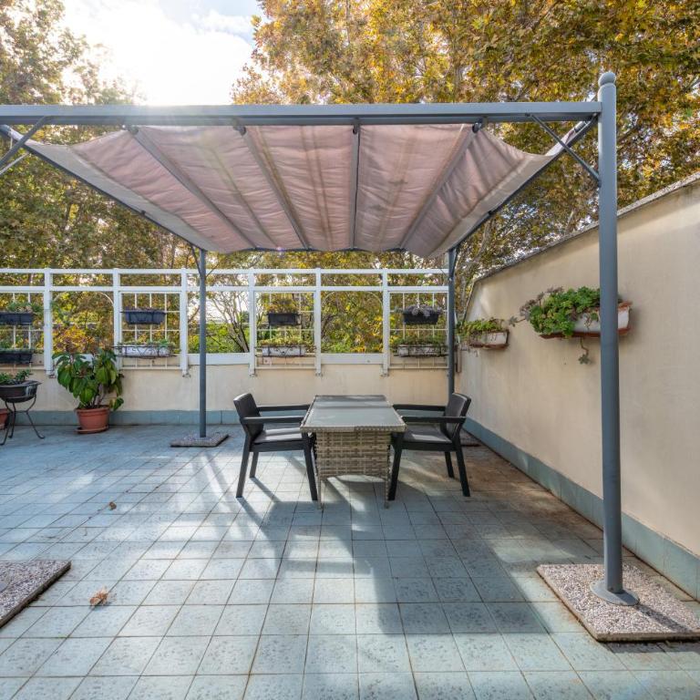 Loft Porta Maggiore - Three-Bedroom Apartment - 36