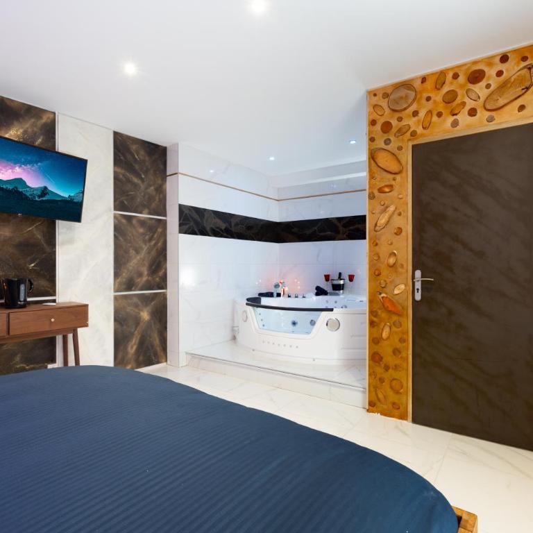 ART & SPA Luxury bedroom at the heart historical center - Apartment mit 1 Schlafzimmer - 7