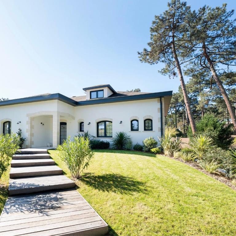 Somptueuse Villa sous les pins - Villa - 22