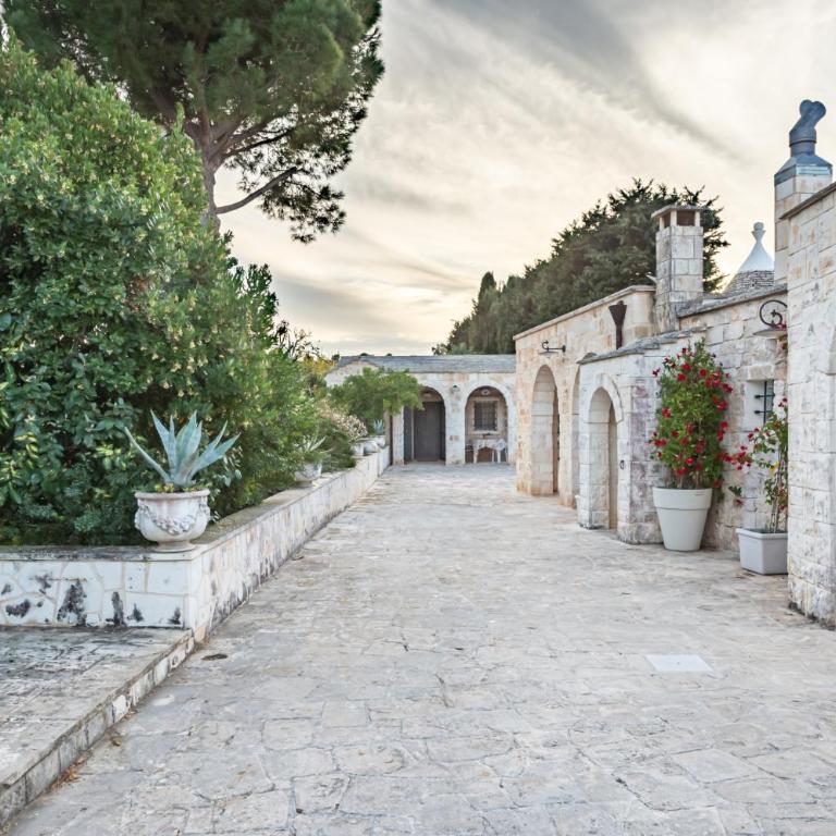 Trulli Garden Harmony by Rentbeat - One-Bedroom Apartment - 10
