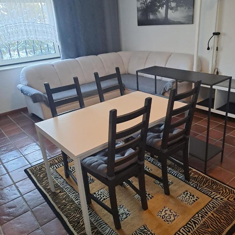 STUDIO Apartment, 34sqm, 1-2 guests, free parking & self check-in - Apartment mit 1 Schlafzimmer - 3