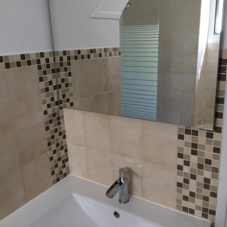 centre h2 Arènes appartement charme Rooftop - Two-Bedroom Apartment - 24