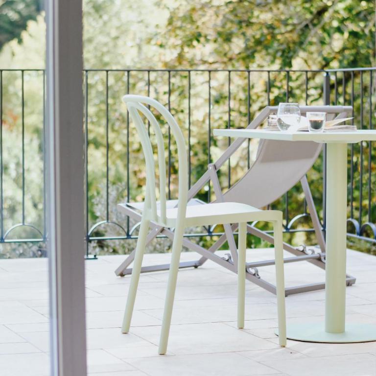 MAISON CISTUS - Maison d'hôtes de charme - Suites et gîte avec terrasses privées - Proche de Sarlat, au coeur de la Nature - Superior Doppel- oder Zweibettzimmer mit Terrasse - 8