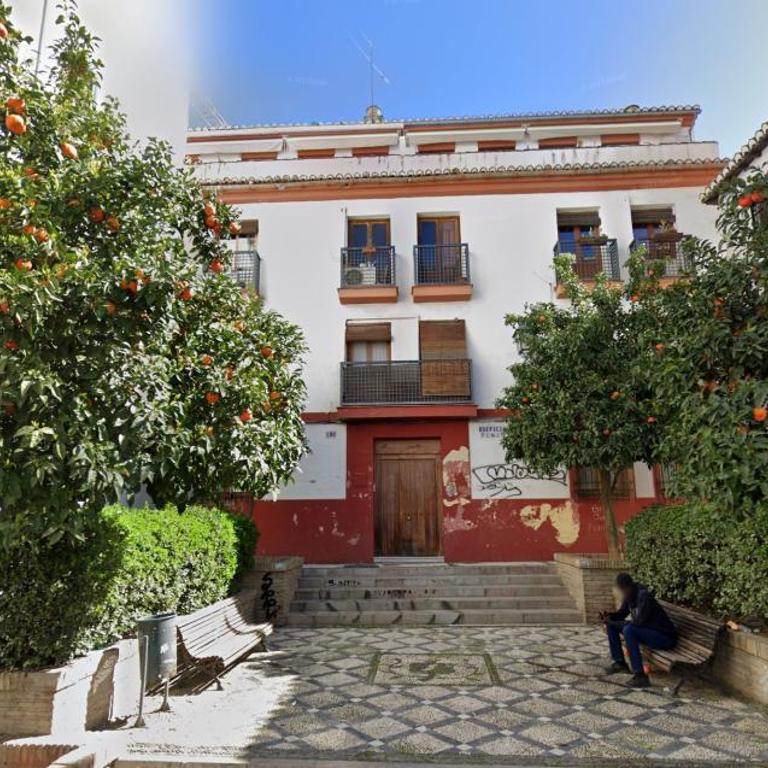 La Casa de Elvira - One-Bedroom Apartment - 2