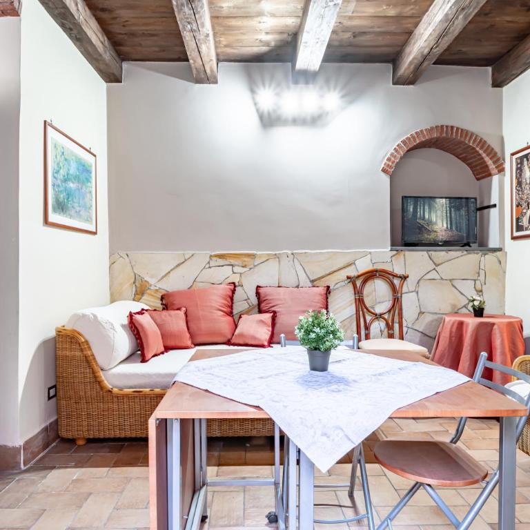 GuestHost - Castello Ursino Apartment with Balcony - One-Bedroom Apartment - 4