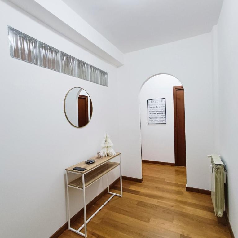 Roma! Colosseo 15 Min - HaydenHome - Appartamento con 1 Camera da Letto - 28