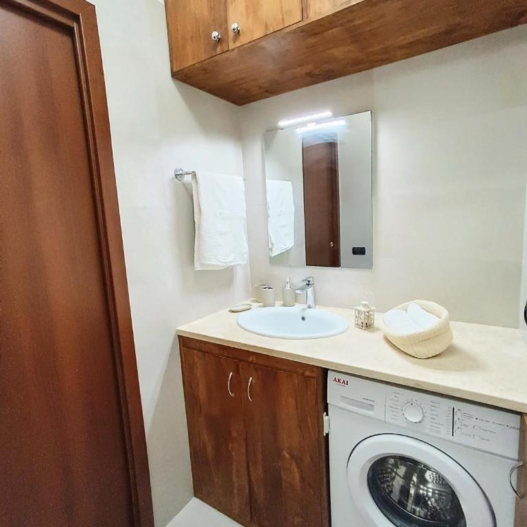 Roma! Colosseo 15 Min - HaydenHome - Appartamento con 1 Camera da Letto - 27