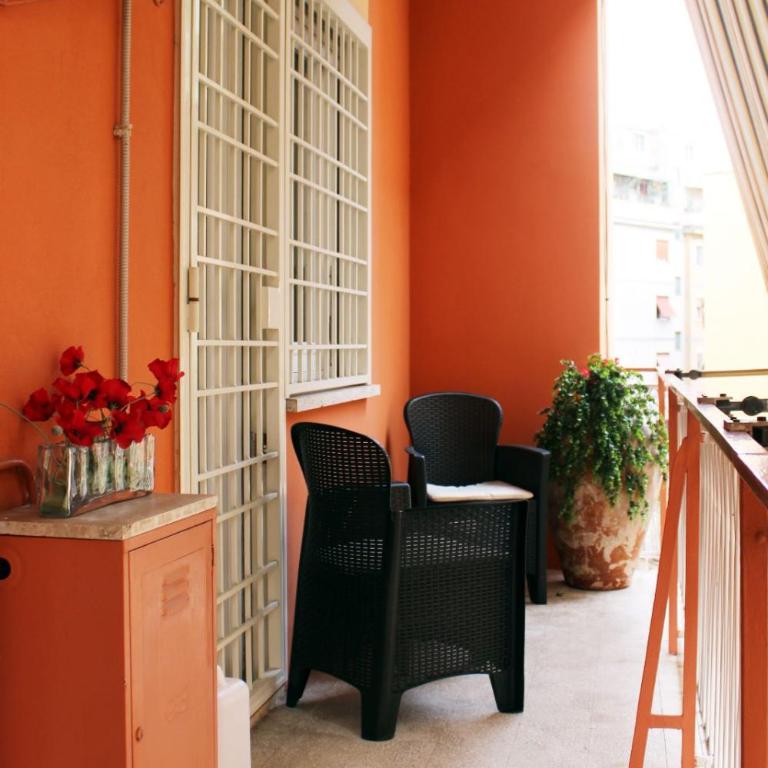Cozy home close to the city center - One-Bedroom Apartment - 28