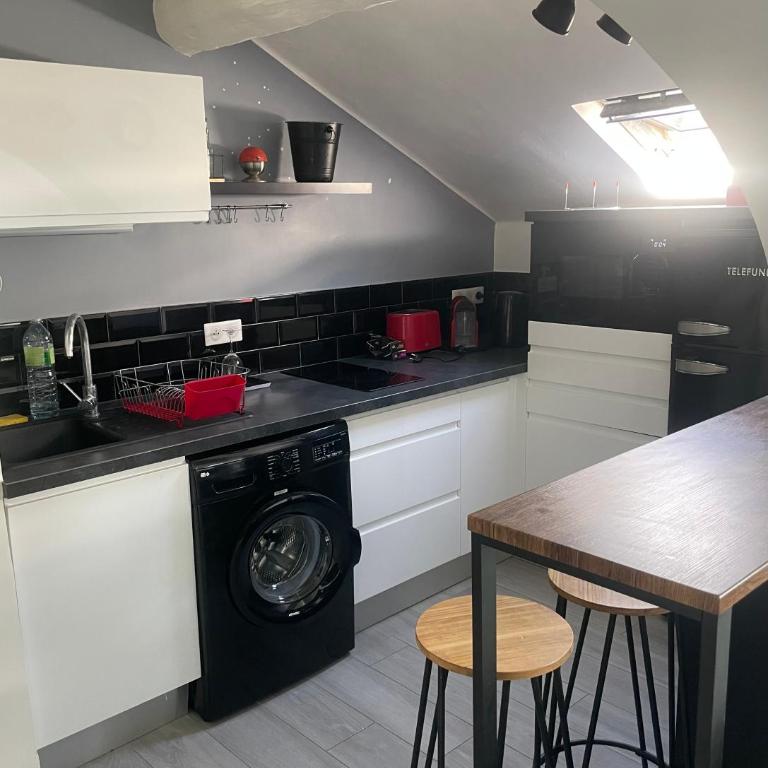 Studio Cannes banane - Apartamento de 1 dormitorio - 1