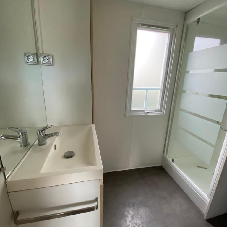 Camping L' Arlesienne - Mobile Home Confort (1-3 Personnes) - 5