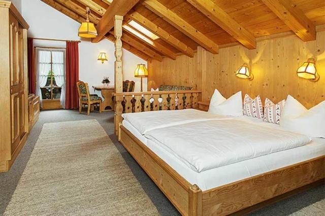 Gästehaus Menkenbauer inkl. Chiemgaukarte - Haus mit 5 Schlafzimmern - 16
