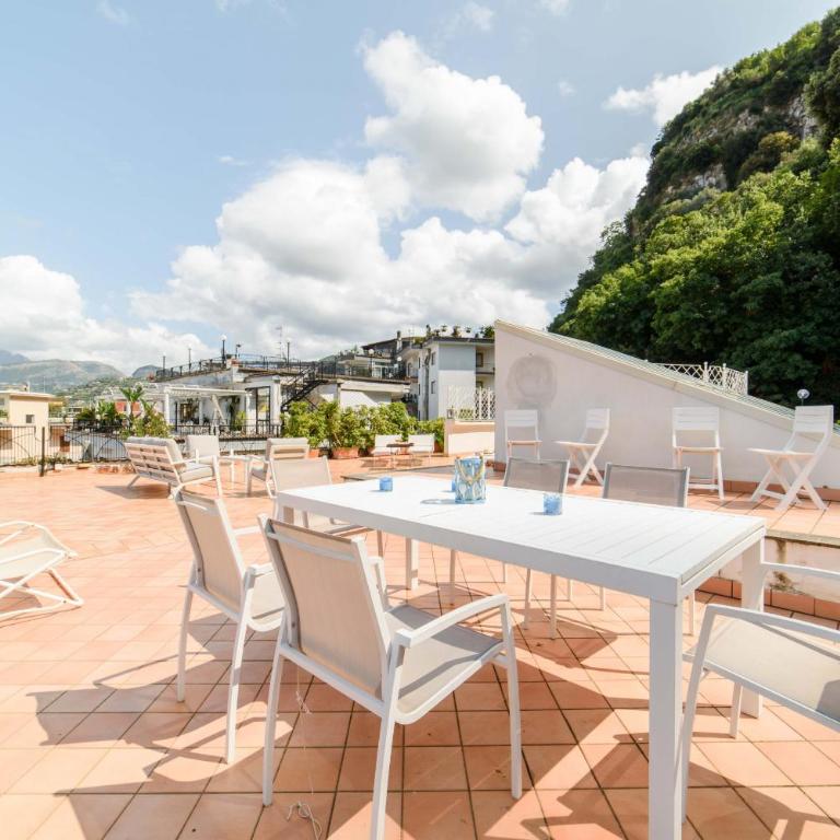 Estate4home - The attic - Apartment with Terrace - 13