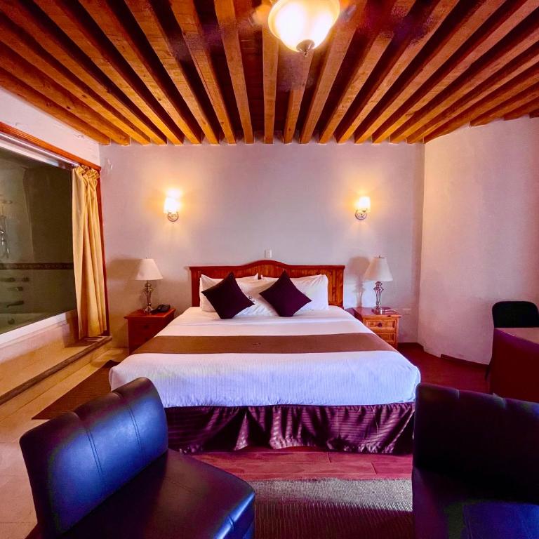 Hotel Puebla Plaza - Suite Master - 6