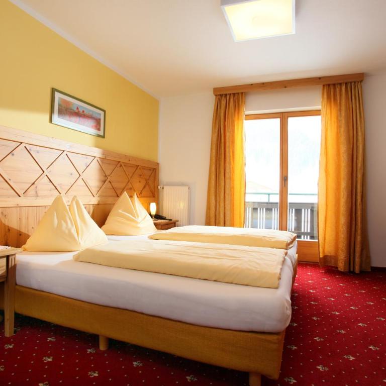 Hotel Alpenhof - Familienzimmer mit Bergblick - 3